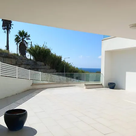 וילה Silver Coast Heights K לוריניה